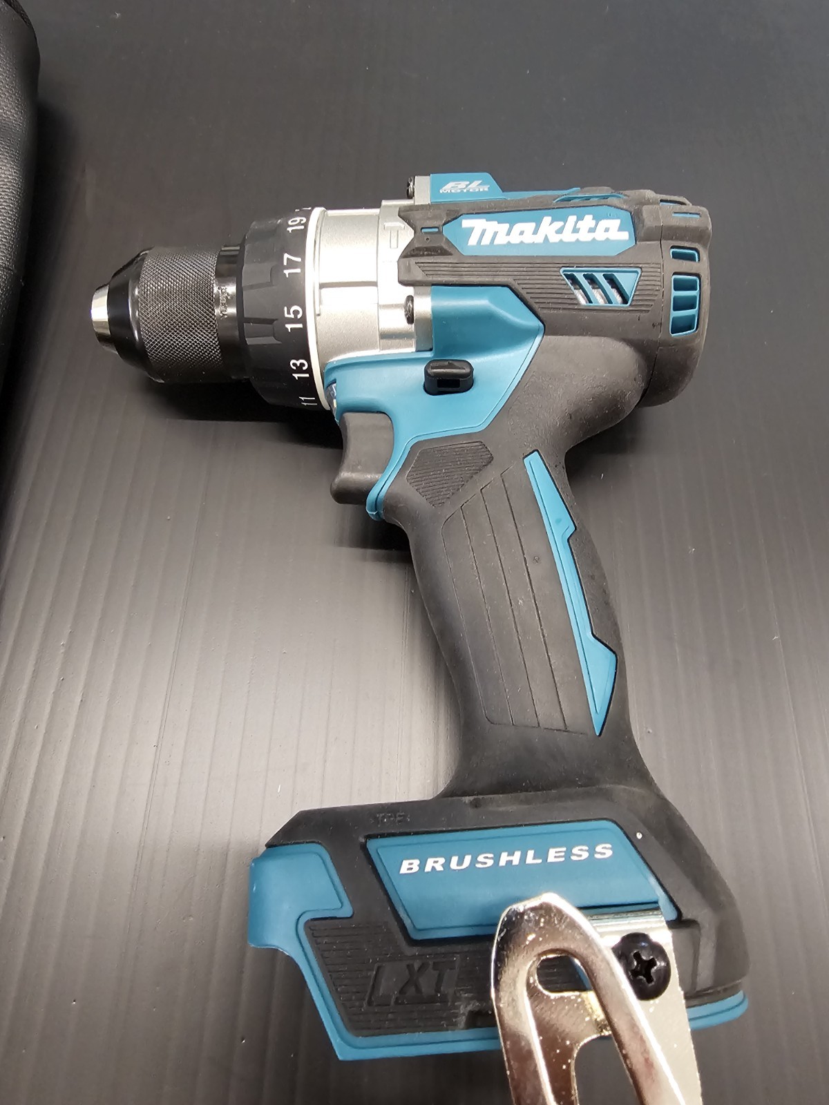 Makita XPH14Z 18V 18 Volt LXT Li-Ion Cordless Brushless 1/2″ Hammer Drill Driver