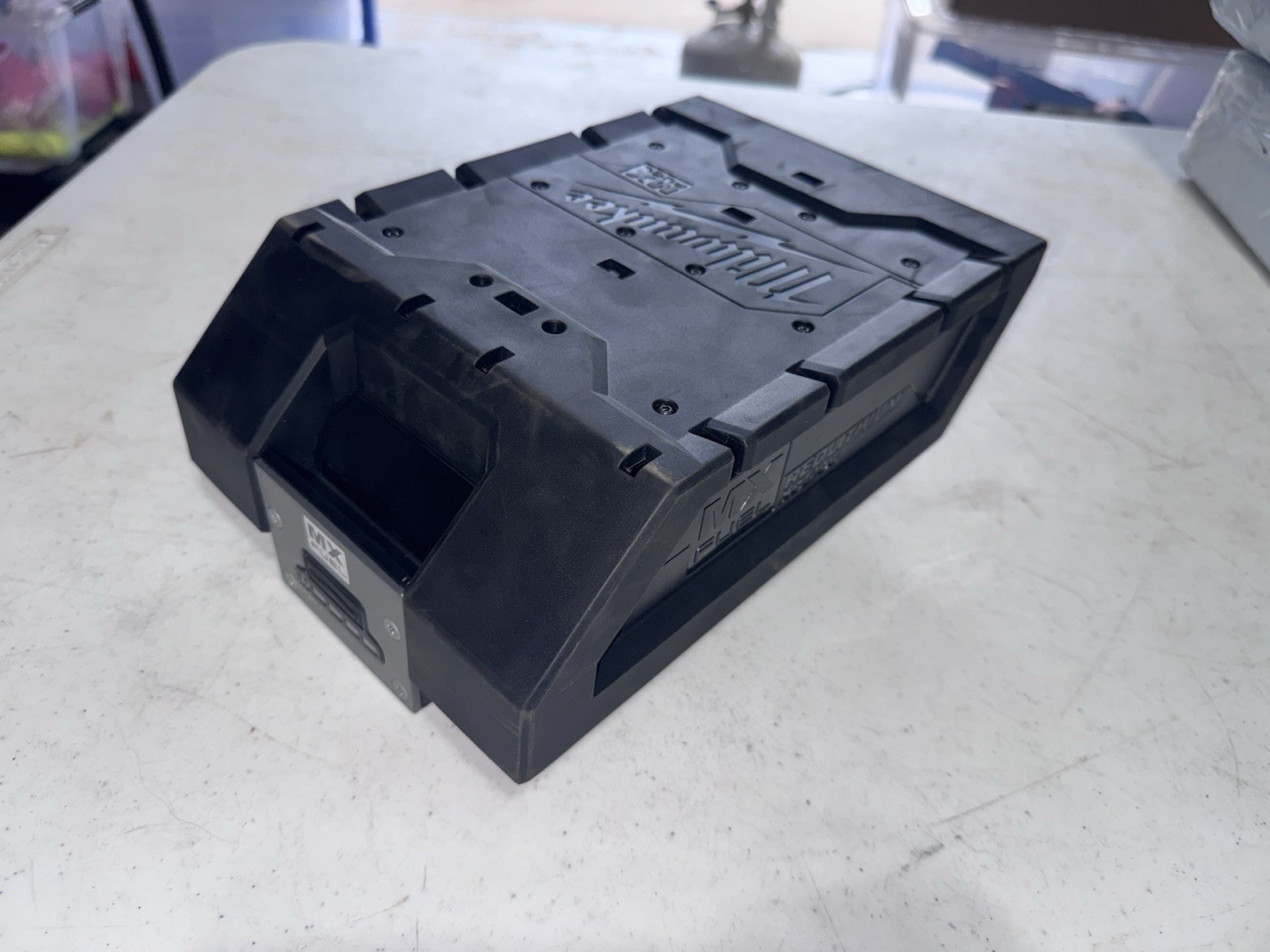 Milwaukee MX FUEL XC406 6.0Ah Li-Ion Battery Pack Black