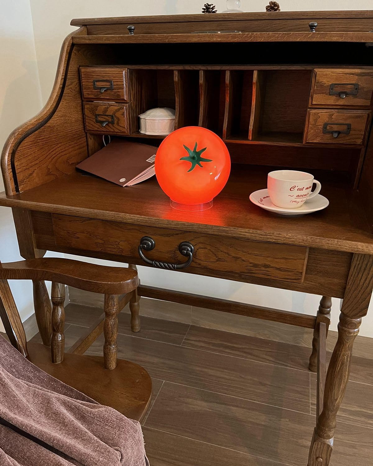 Cute Table Lamp for Bedroom Kitchen 6.1 inches in diameter, Red