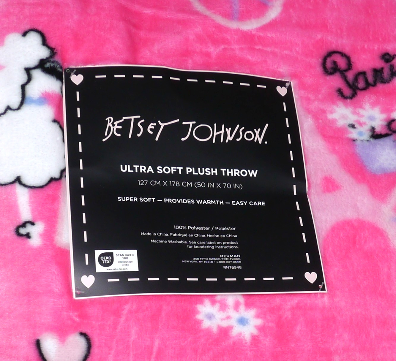 NEW Betsey Johnson 50″x70″ Soft Throw Blanket Poodle Flowers Paris Eiffel Tower
