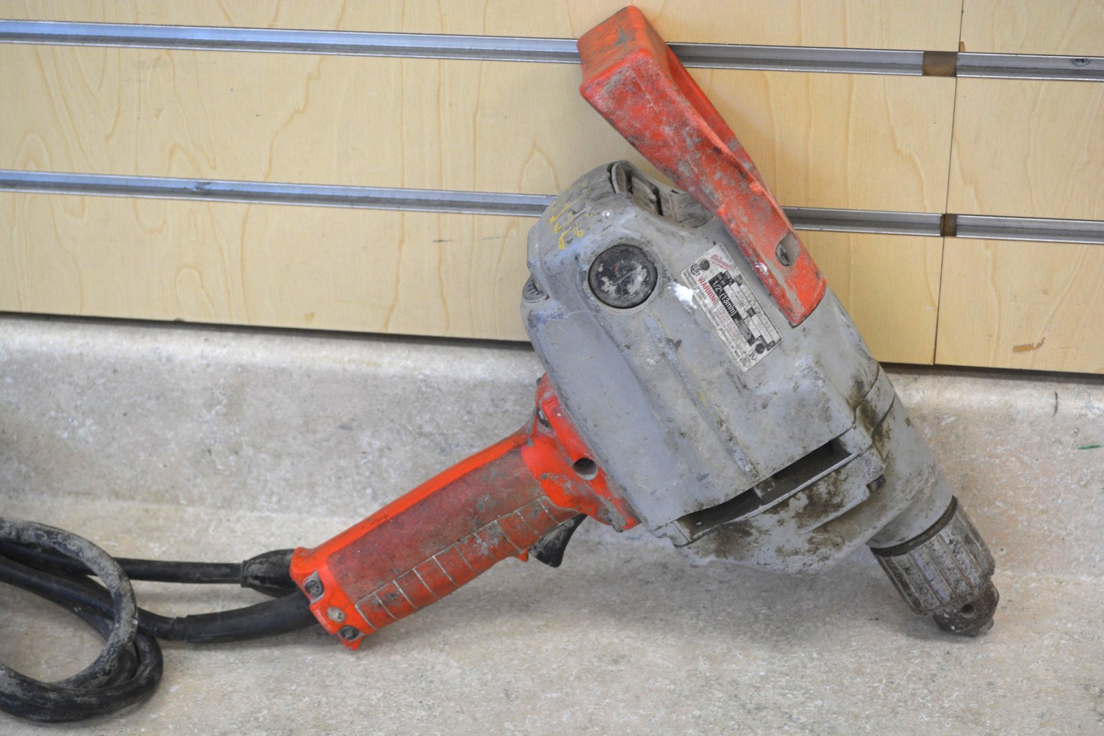 Milwaukee Heavy Duty Compact Hole Shooter 1660-01 *Pre-owned* FREE SHIPPING