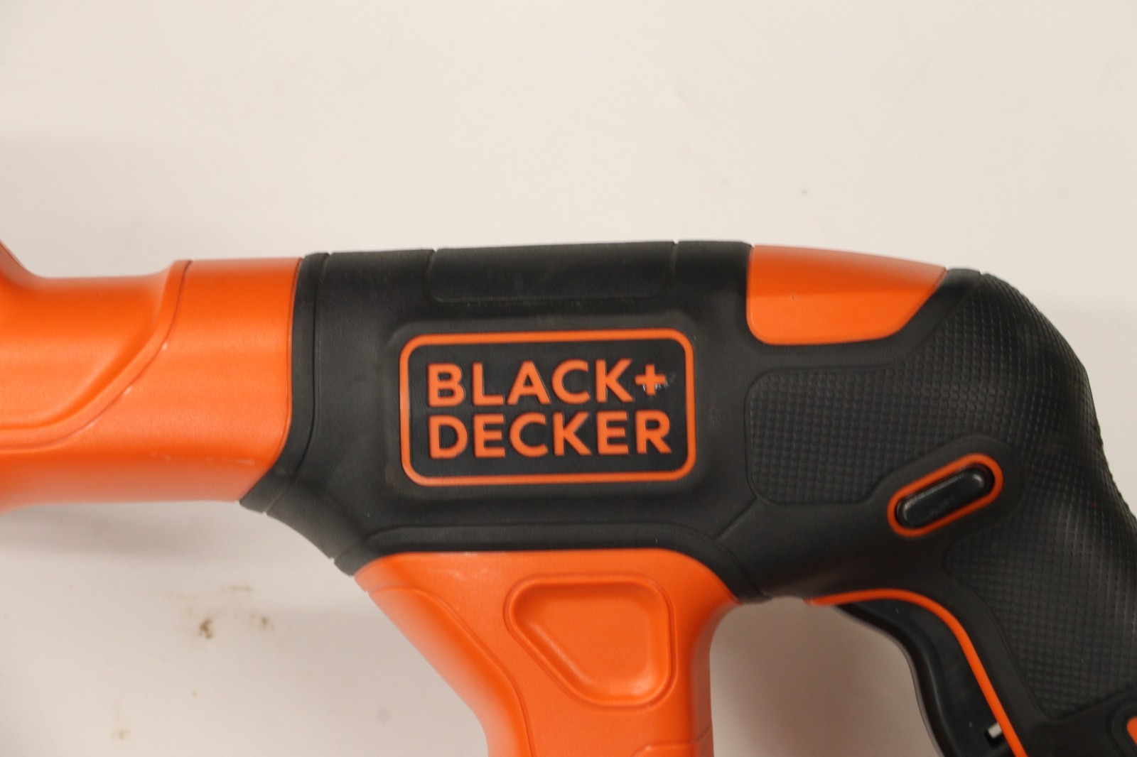 Black+Decker LST140 40V Max Lithium String Trimmer
