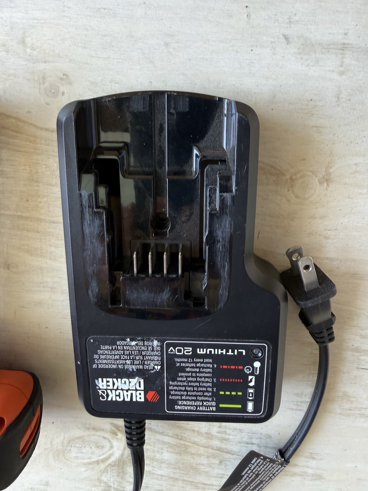 Black & Decker BDCI202 20V Max 1/4” Cordless Impact Driver With Charger