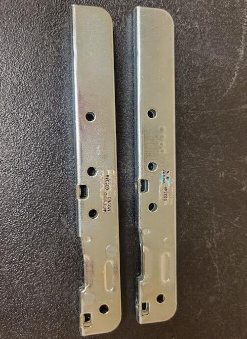 Samsung Range Oven Door Hinge Receiver DG94-00362A, NE59M4320SS/AA-00 Set of 2