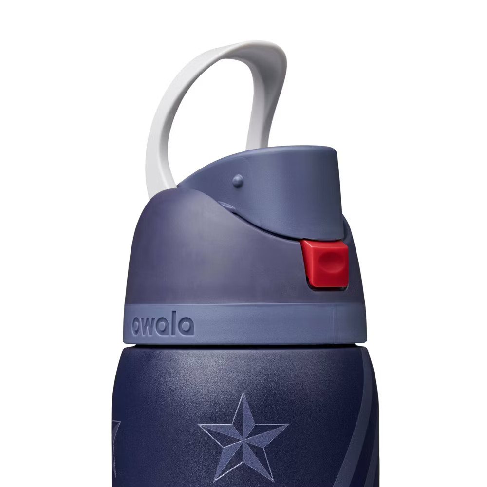 Owala 32 fl oz Stainless Steel FreeSip Water Bottle – All American: