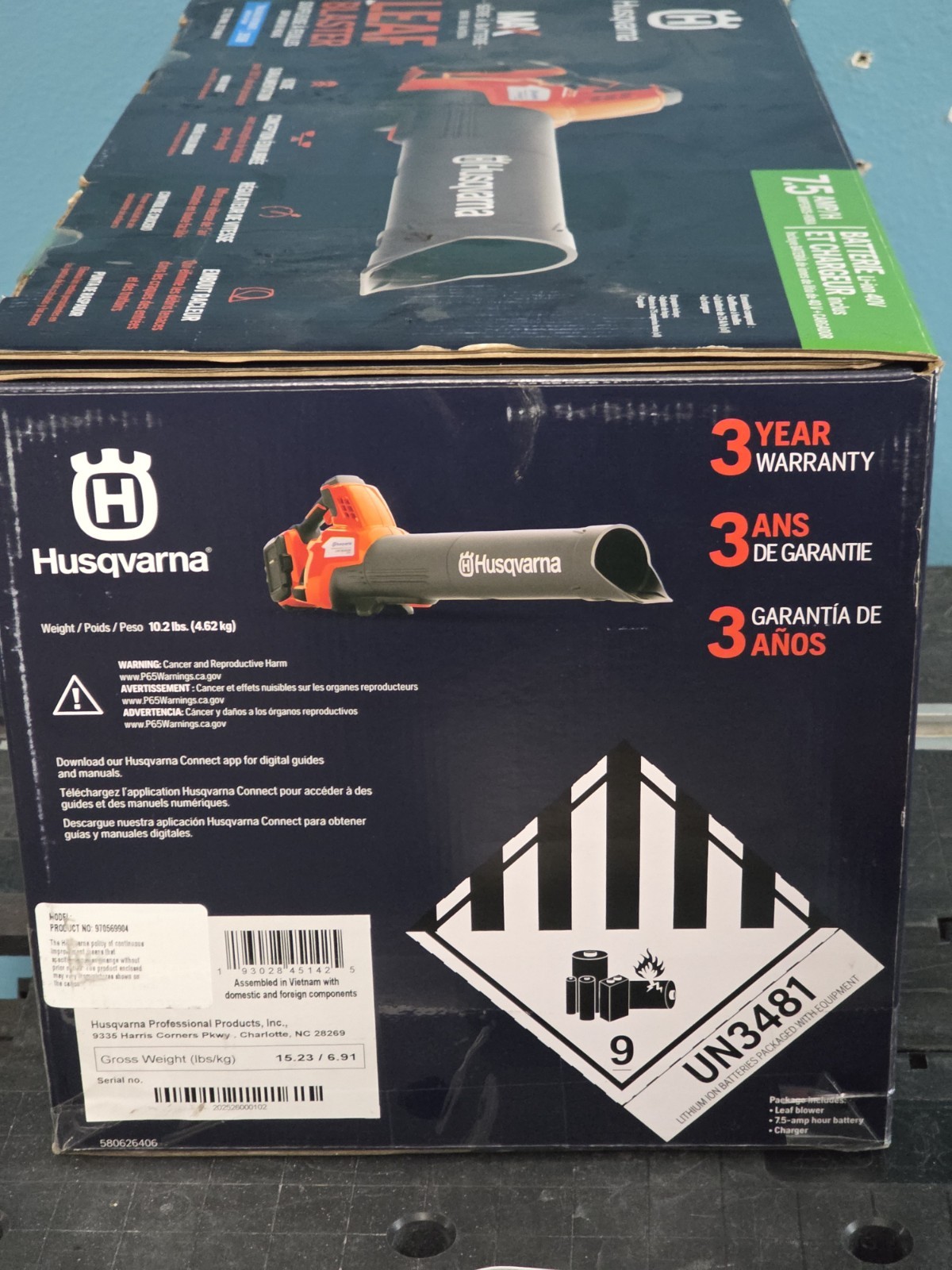 Husqvarna POWERFULL Cordless/Battery Powered Leaf Blaster 350iB 200-MPH 800-CFM