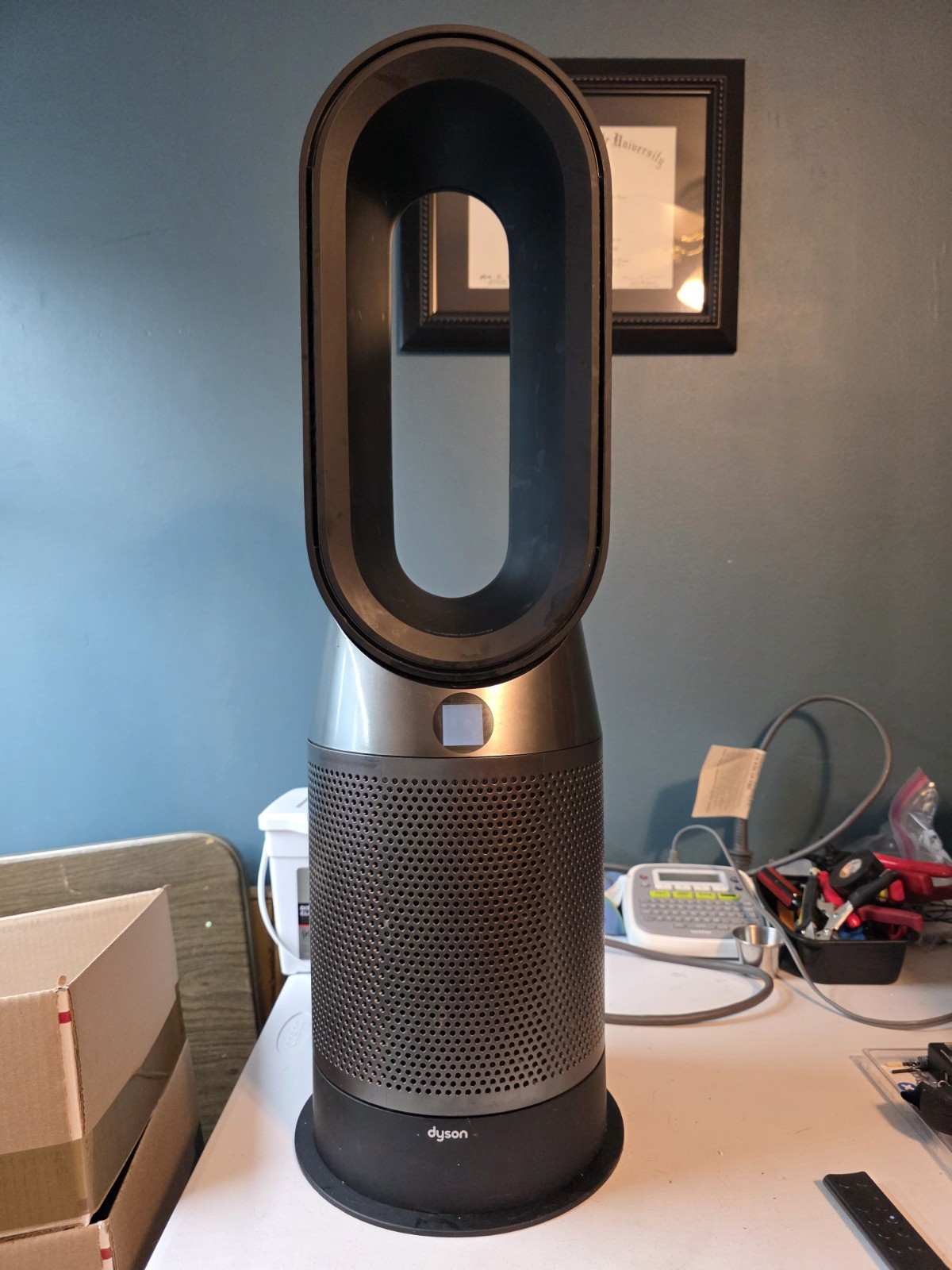 Dyson HP04 Pure Hot+Cool Air Purifier Fan Heater w/ Remote Works Needs Clean