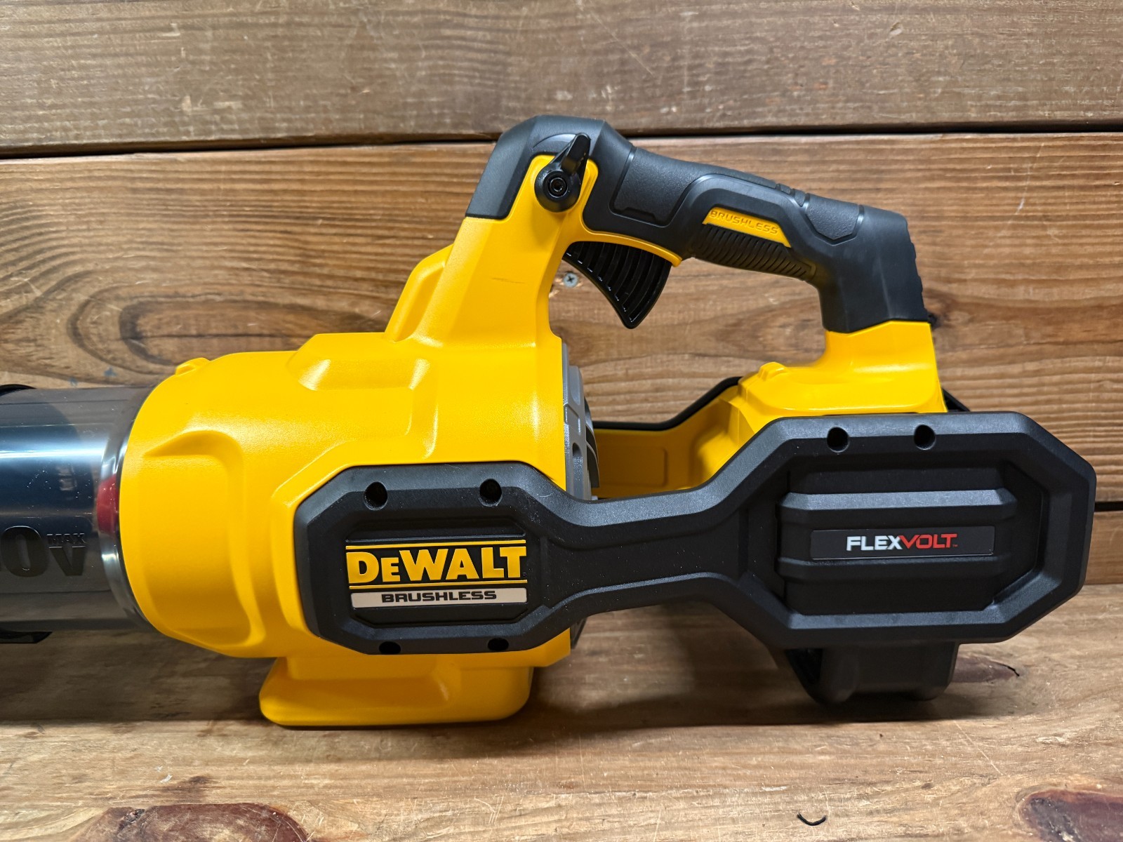 Dewalt 60V FLEXVOLT Leaf Blower Brushless AXIAL Blower 60 Volt DCBL772B (Qty)