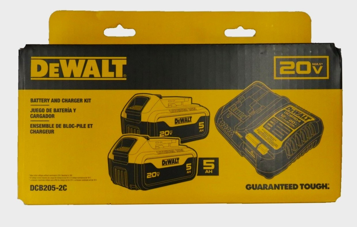 New Genuine DeWalt DCB205-2C 20V MAX Li-Ion 5Ah – Two Battery & Charger Kit