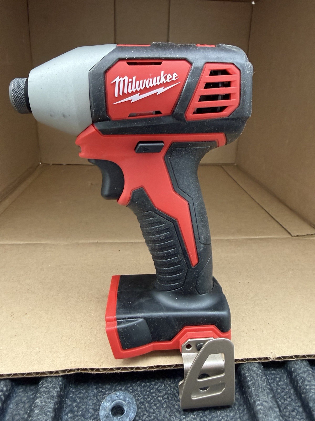 Milwaukee M18 18V Cordless Impact Driver 2656-20 Tool Only w/ Belt Clip