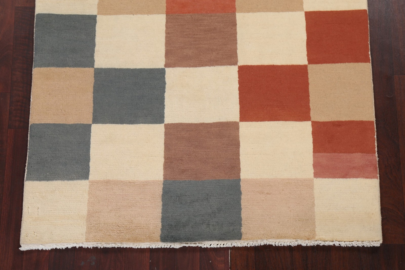 Checkered Oriental Area Rug 4×6 Hand-knotted Wool Modern Style for Any Room