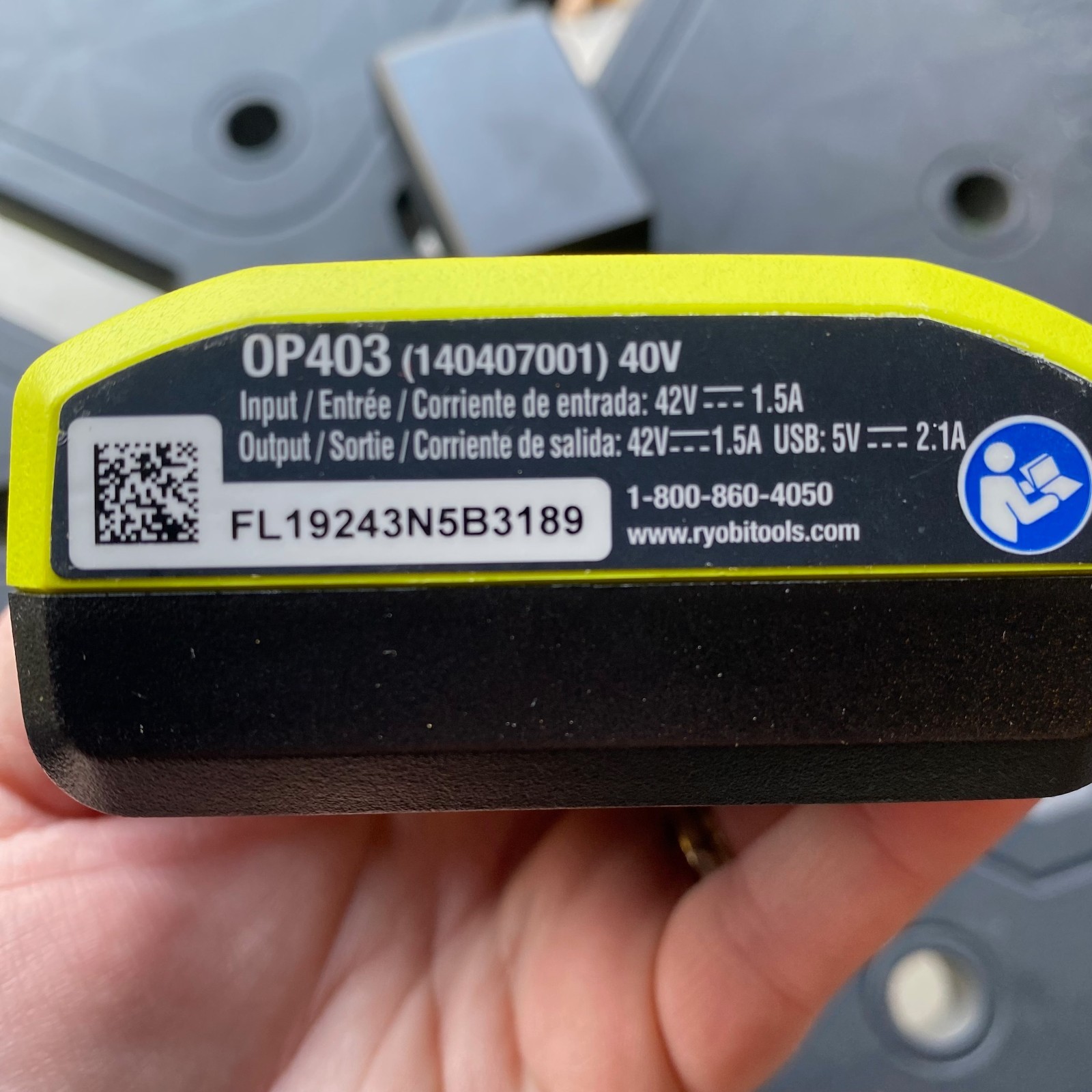 Ryobi OP403 40V Lithium-Ion 2-in-1 Battery/USB Charger – TESTED & WORKS!