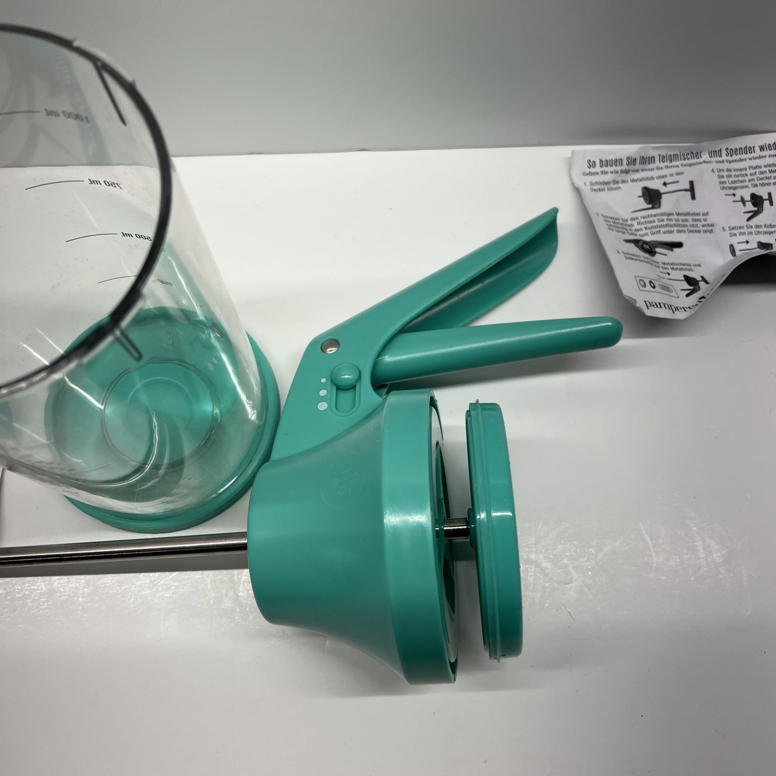Pampered Chef Batter Mixer & Dispenser Manual Green Plastic/Metal Model 100082
