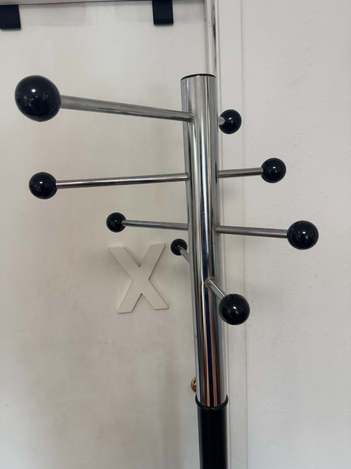 Rare vintage Standing 12″ marble base Coat Rack Space Age MCM Italian Atomic 69″