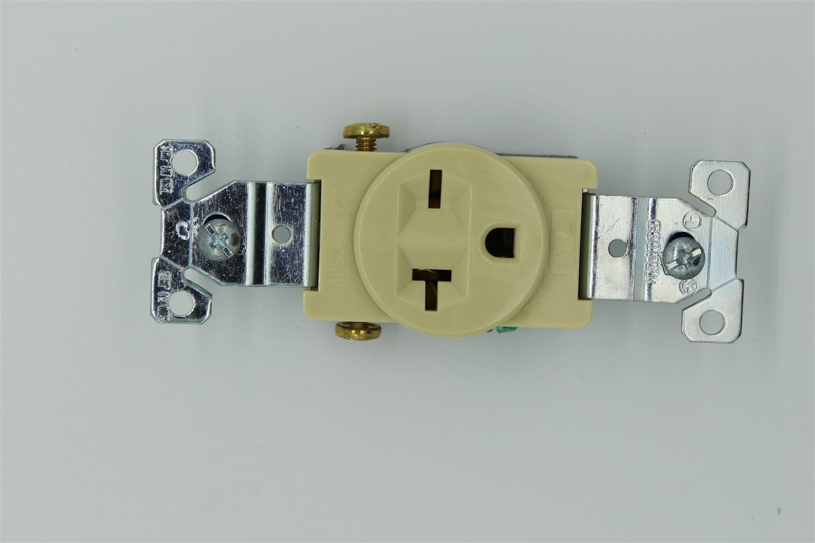 Cooper / Eaton 1876V-BOX Ivory 20A 250V Single Receptacle NEW