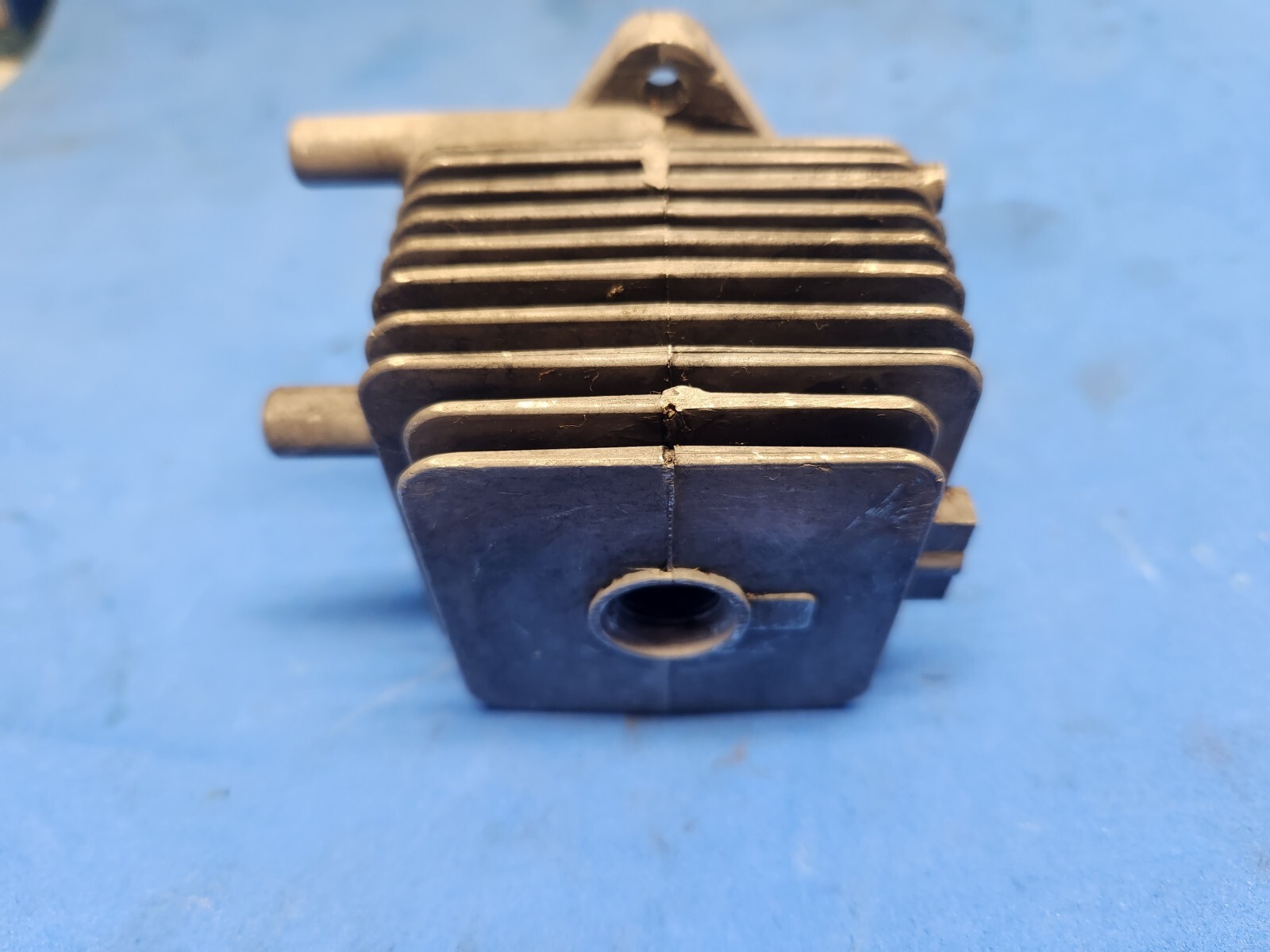 RYOBI 31cc STRING TRIMMER CYLINDER HEAD